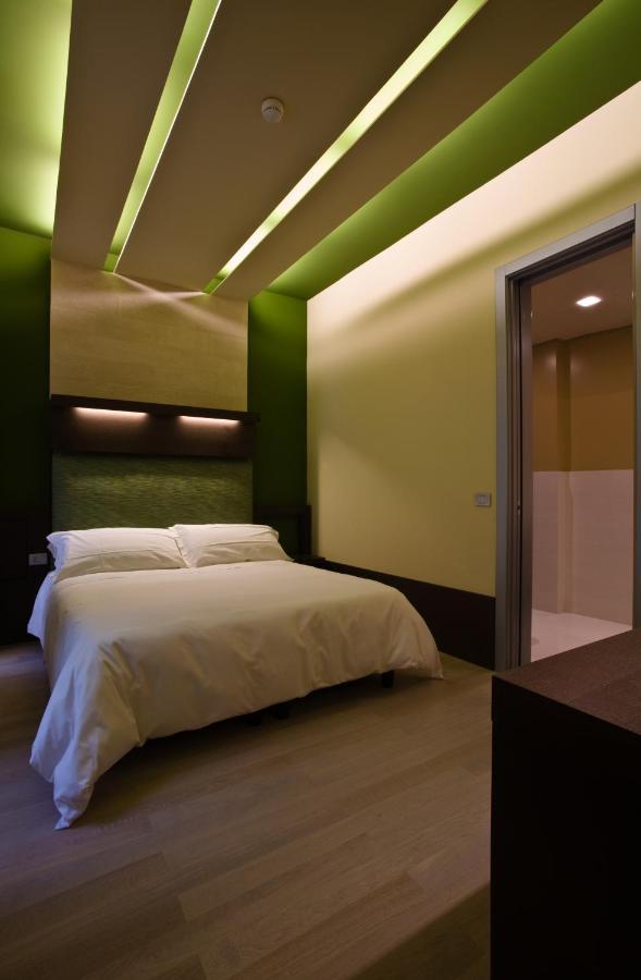 Eos Hotel Lecce Exterior photo