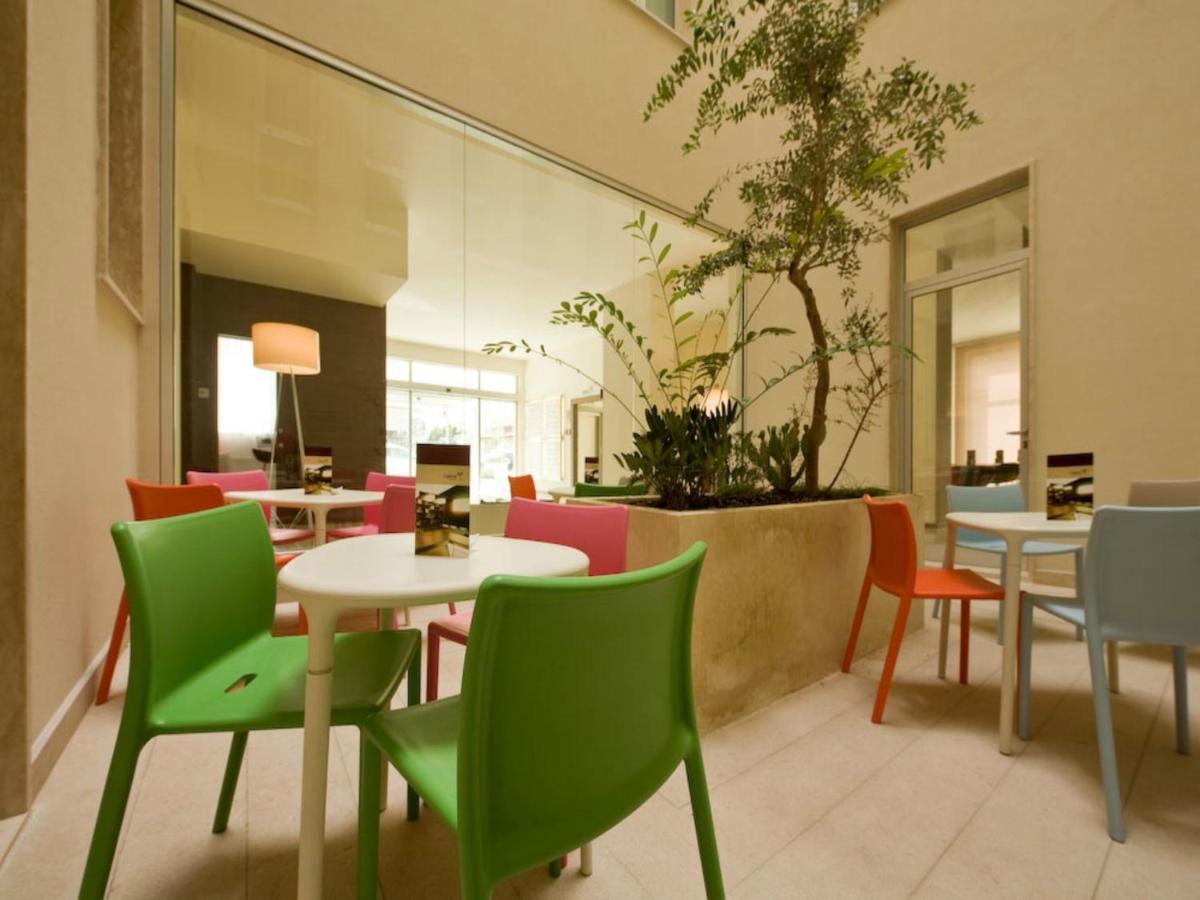 Eos Hotel Lecce Exterior photo