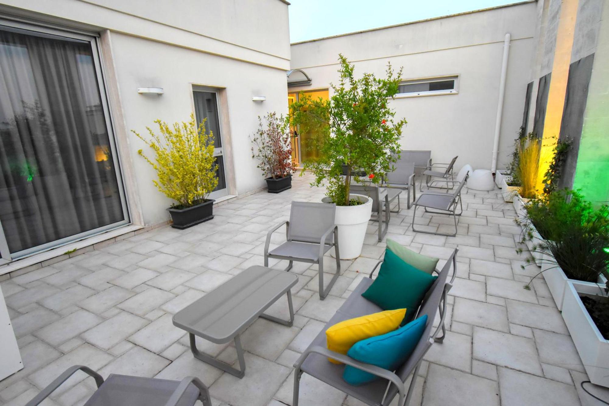 Eos Hotel Lecce Exterior photo